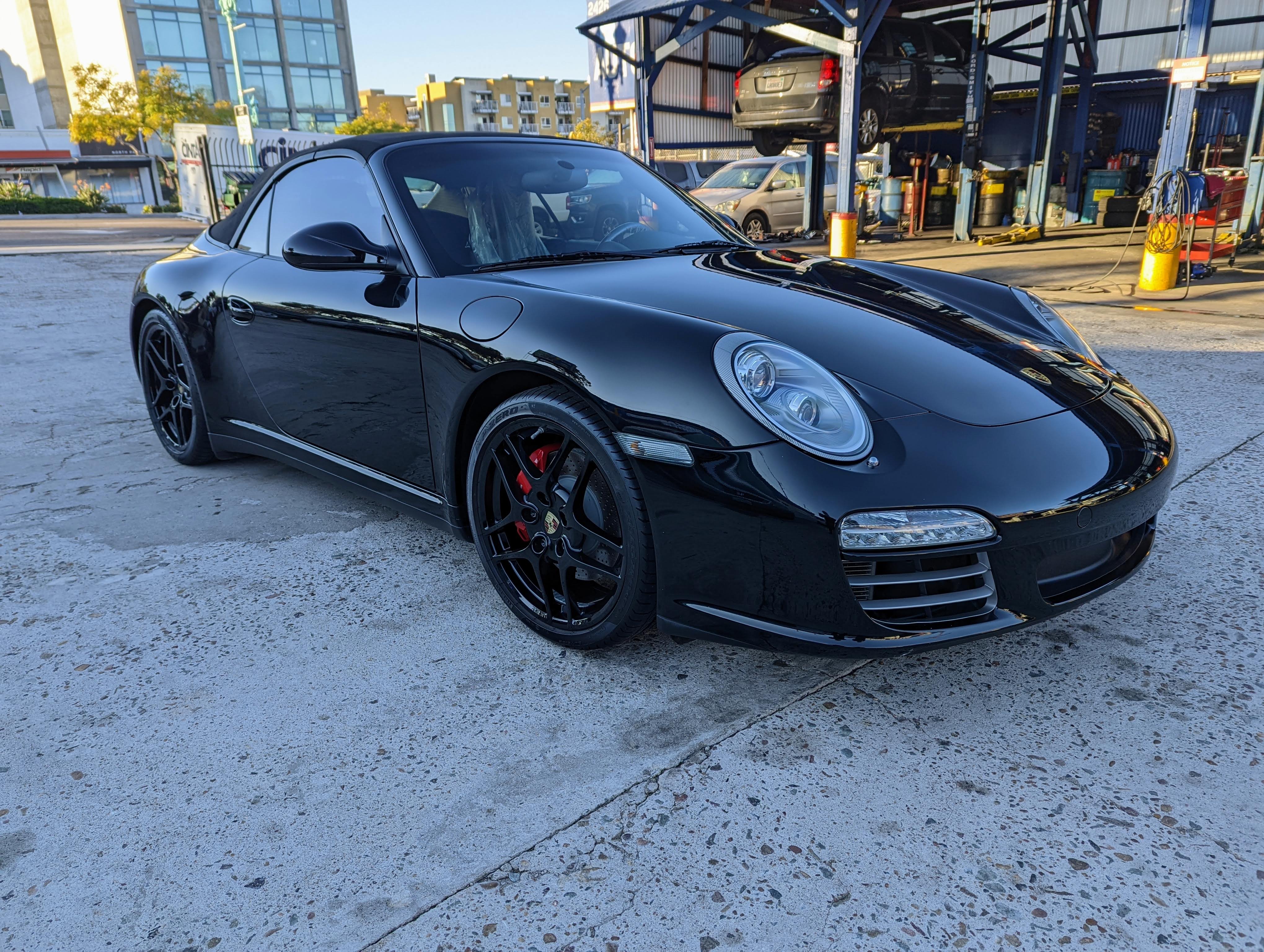 Porsche 911 Carrera Cabriolet Maintenance